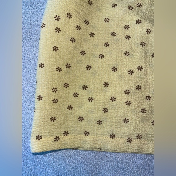 Yellow Mini Skirt and Crop Top Set | Women’s Size XS - Picture 3 of 10